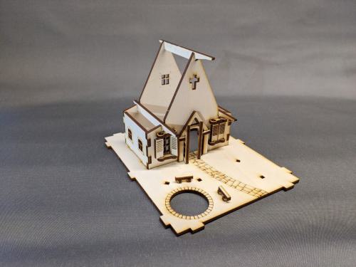 Grundplatte mir Wänden und Sitzbänken an Feuerstelle